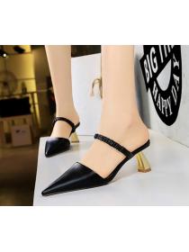Outlet Vintage style  European fashion thick-heeled high-heeled slippers 
