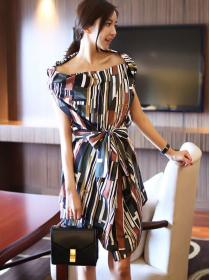 Korean Style Lace Up Printing Show Waist Dress