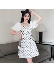 Vinatage style puff sleeve embroidery Fashion style summer dress