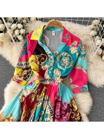 Vinatage style Colorful print pleated dress