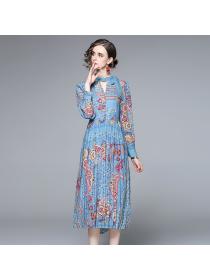 Wholesale Puff Sleeve V-Neck Ribbon Print Pleated Midi Dress