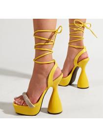 Outlet New European fashion square head  14CM fashion high-heeled sandals