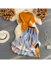Summer new style short knitted top pleated skirt two-piece set