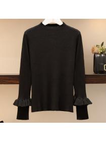 【L-4XL】Autumn and winter sweater bottoming shirt + corduroy strap skirt