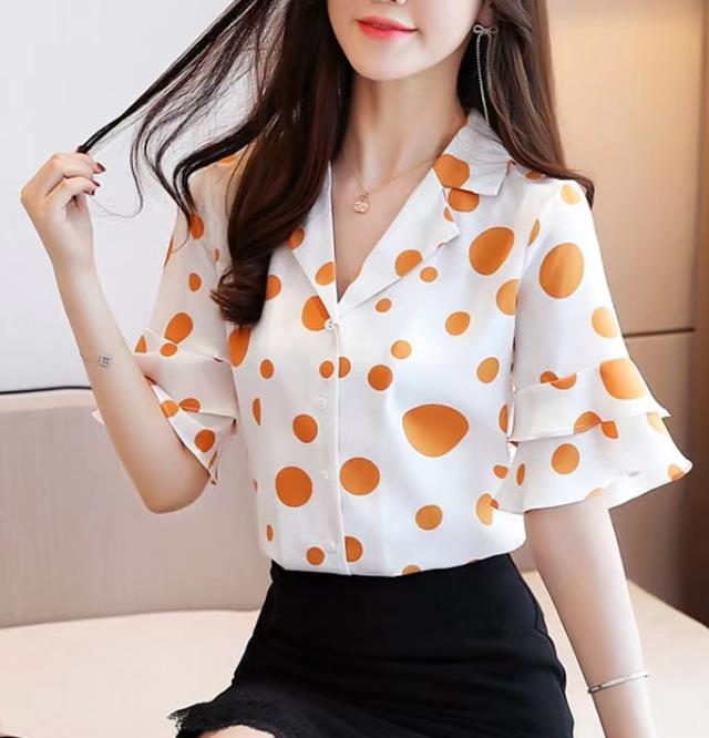 New Style Wave Point Horn Sleeve Blouse
