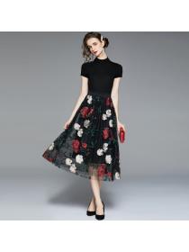 Hot sale Embroidered Large Flower Mesh Skirt + Knitted Half Sleeve Bottoming Shirt