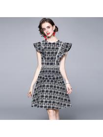 Hot sale Round neck slim fit A-line skirt dress for women