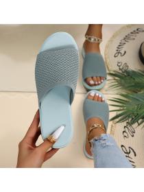 Hot sale Flat Summer Knitted Upper fashion slipper for women