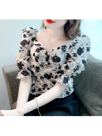 fresh sexy French collarbone temperament floral top