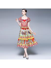New style temperament women's ruffle sleeve puppet print slimming dress with chest pad