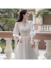 Vintage style White High quality V neck Long-sleeved dress
