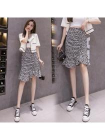 Summer new Korean fashion high waist fishtail skirt mid-length skirt pleated slimming hip skirt