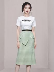 Temperament round neck embroidered T-shirt High waist slim plaid skirt two-piece set