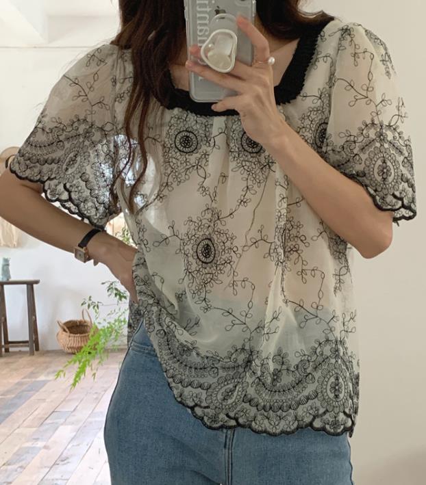 Korean Style Lace Embroidered chain link Blouse