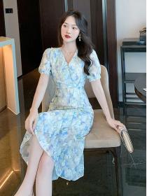 Summer new V-neck ruffled floral short-sleeved dress temperament Slim dress