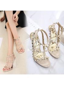 summer new crystal thick heel rivet high-heeled open toe sandals