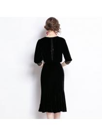 Black Velvet Fashion V-Neck Lace Fishtail dress