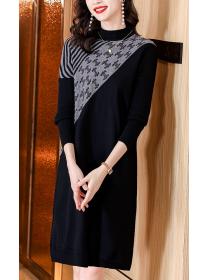 New Style Batwing Sleeve Color Matching Knitting Dress 