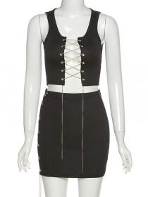 Outlet hot style Summer women's new sexy chain straps cropped vest +short skirt casual skirt