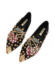 Autumn new deep mouth rivet shoes rhinestone pointed toe flat shoes