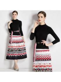 Slim-fit lace-up long-sleeved knitted sweater high-waisted pleated skirt 2 Pcs set