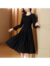 Temperament square-neck pleated long-sleeved dress
