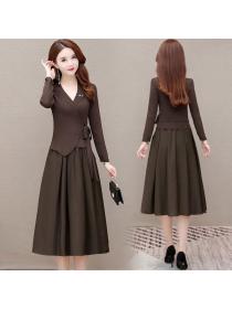 Autumn new Korean style solid color V-neck chic knee-length dress