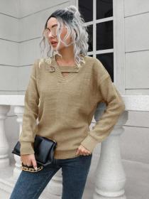 Women's loose long-sleeve knitted pullover with buttons