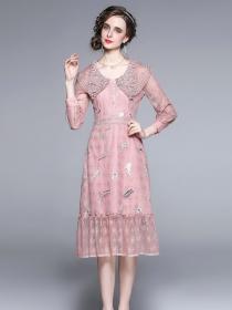 Lantern sleeve long sleeve Embroidered flower princess style lace dress