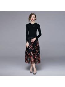 Autumn new embroidery vintage style dress