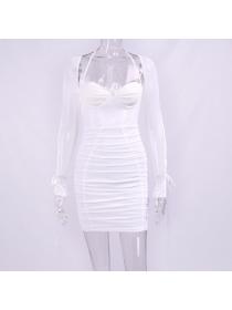 Outlet hot style Sexy long-sleeved fishbone White Halter neck dress