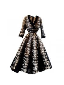 New ladies temperament embroidery flowers high-end dress 