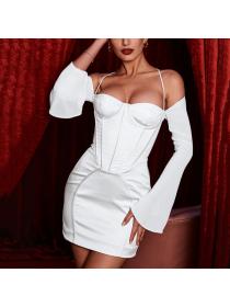 Outlet hot style Women Mini dress Flare sleeve Backless dress With chest pads