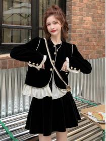 New style matching Velvet jacket +black skirt