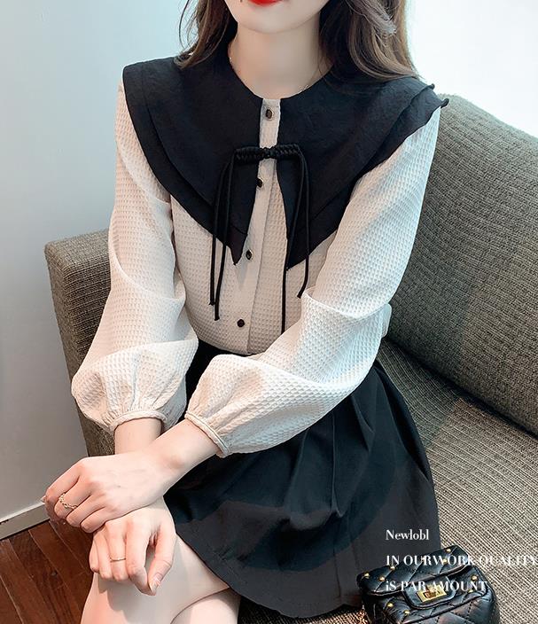 Floral Embroidered bow collar puffed sleeves  Blouse