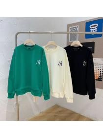 Autumn new letter embroidery loose matching round neck sweatshirt