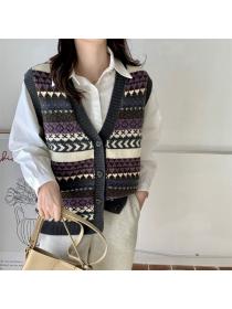 Vintage style jacquard button knitted vest 