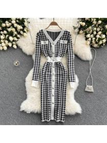 Korean style Plaid V neck Knitted Dress 