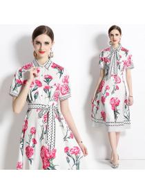 European style Matching Printed Flower Dress(with belt)
