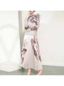 Fashion style Printed Long sleeve Top Pleated Skirt 2 pcs set