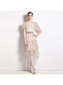 European style Summer V collar Sequins Pinched waist dress 