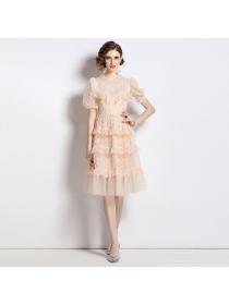 European style Summer Puff sleeve Lace Layer dress 