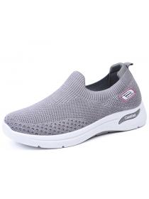 Summer new casual breathable running shoes Soft sole Sneaker