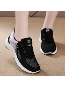 Fashion style casual breathable comfortable walking shoes 