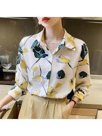 Korean style Retro fashion printed Long sleeve blouse 