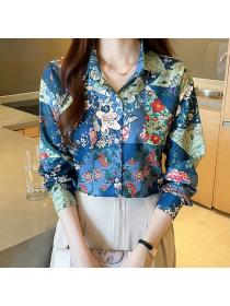 Korean style Autumn fashion Retro Printed Long sleeve blouse 