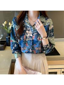 Korean style Autumn fashion Retro Printed Long sleeve blouse 