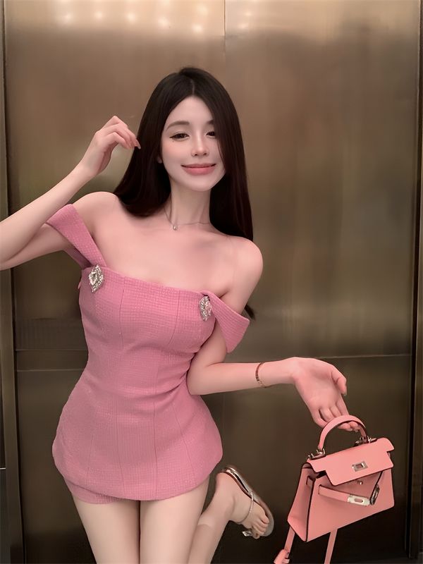 Korea style Sexy Square neck Sleeveless Top+Shorts