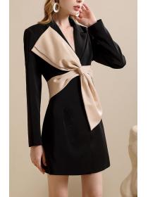  A pieced-together drill pin bow tie design blazer dress with a sense of style   Dress