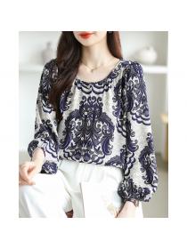 Retro patterns fashion shirt round neck long sleeve tops